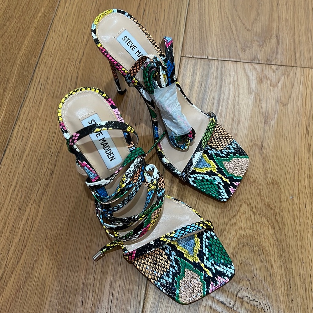 Steve Madden BRAND NEW Python Rainbow Square Toe Lace Up Heels Sandals